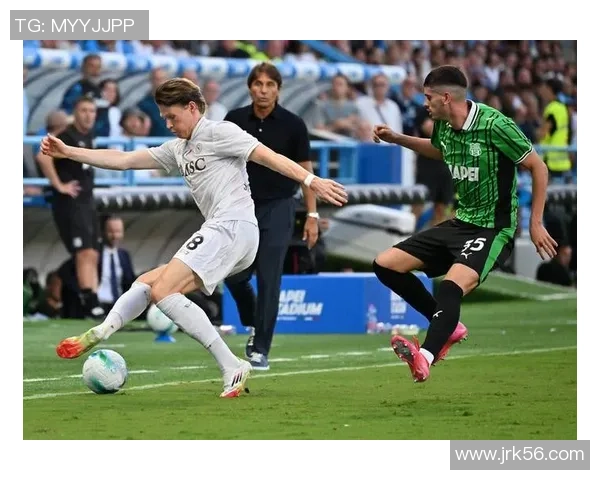 萨索洛足球明星的崛起与辉煌历程探秘